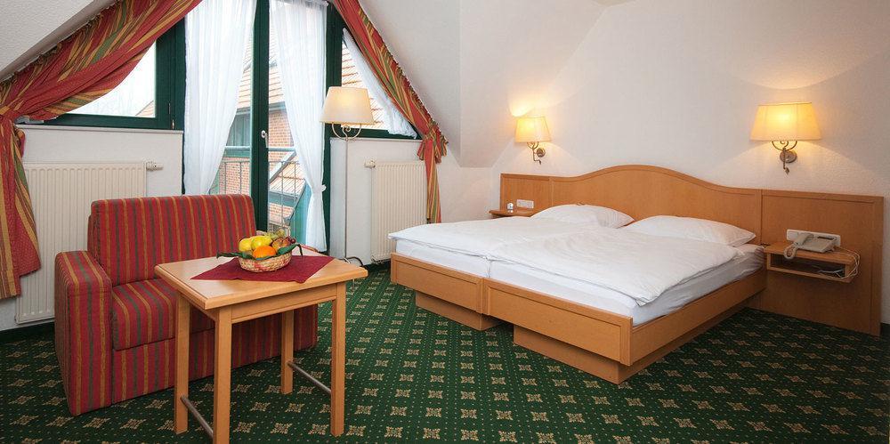 Etzhorner Krug Hotel Oldenburg Exterior photo